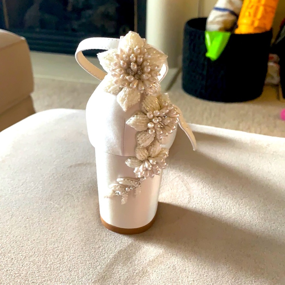 GORGEOUS BRIDAL SHOES
